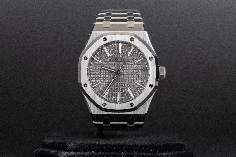 Audemars Piguet<br>15510ST Royal Oak Grey Dial 50th Anniversary