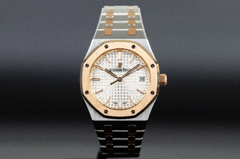 Audemars Piguet<br>77350SR Royal Oak 34mm White Dial