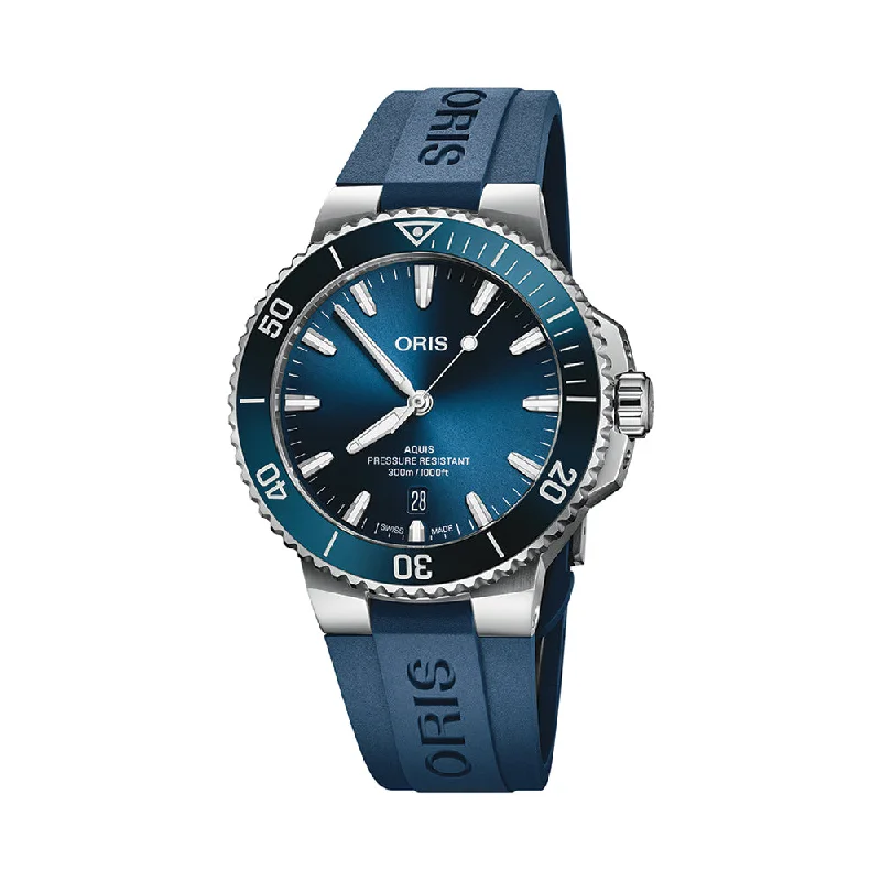 Aquis Date 41.5mm - Blue on Rubber Strap