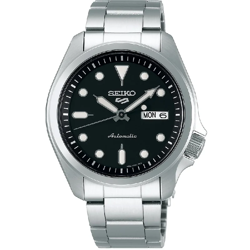 Seiko 5 SKX SRPE55K Automatic