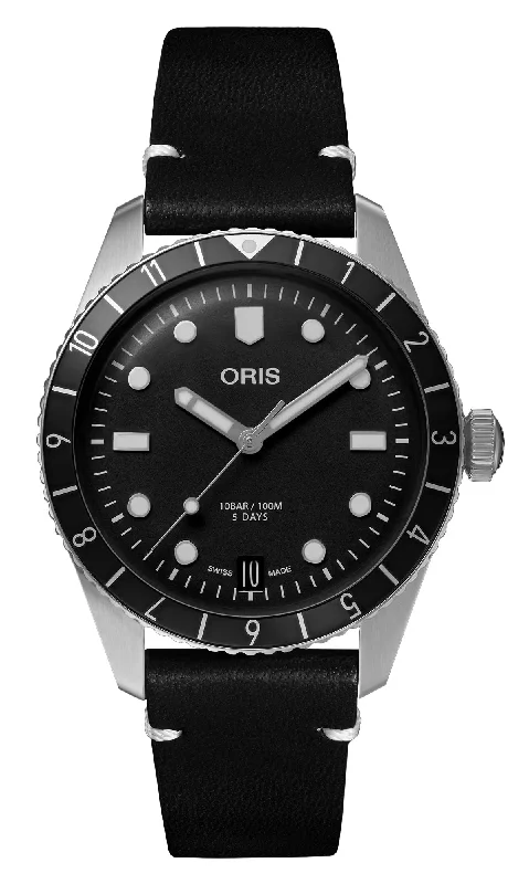 Oris Divers Sixty-Five 12H Automatic Stainless Steel Black Dial Black Leather Strap Date Mens Watch 400 7772 4054-07 5 20 82