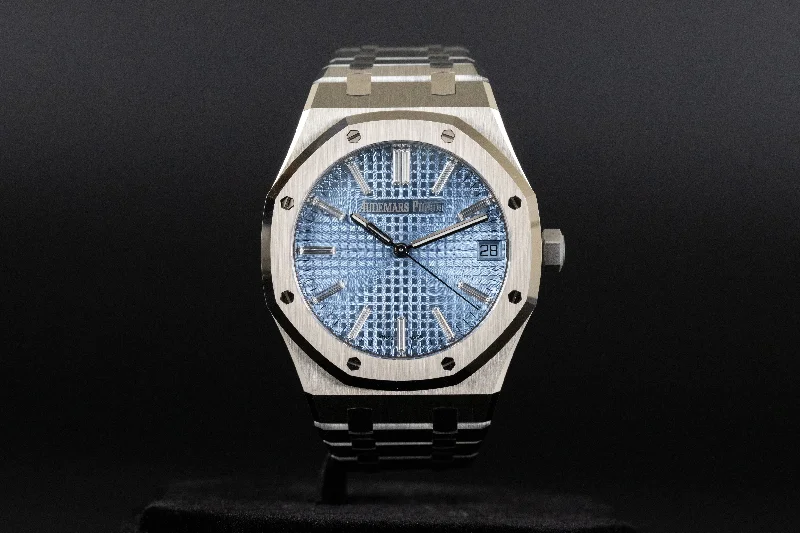 Audemars Piguet<br>15510BC Royal Oak Ice Blue Diamond Dial Limited Edition of 100