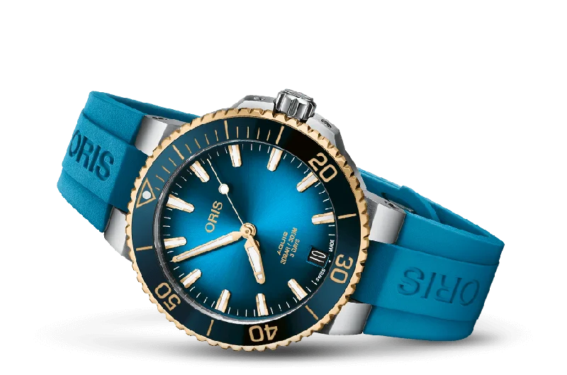 Aquis Date Calibre 400
 01 400 7769 6355-07 4 22 75Fc