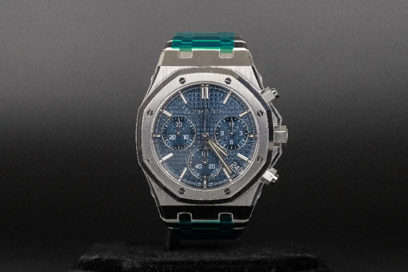 Audemars Piguet<br>26240ST Royal Oak Chronograph Flyback Blue Dial